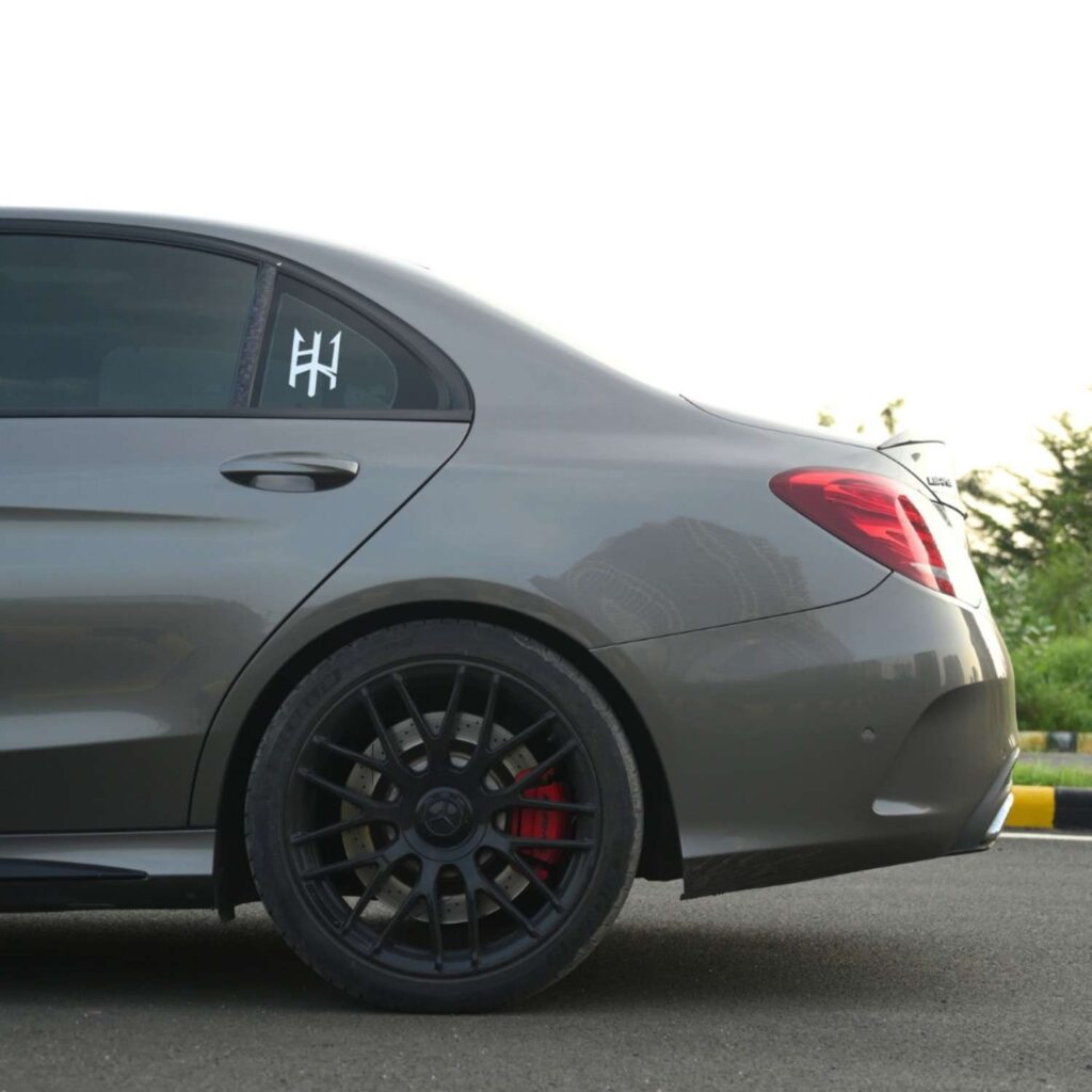 Car Outer Side Look